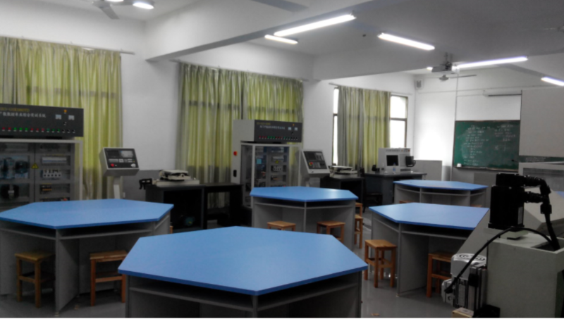 數(shù)控機(jī)床裝配與維修專業(yè)(初中起點(diǎn),高技五年制)