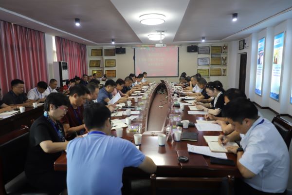 學院黨委理論學習中心組（擴大）舉行2024年第9次集體學習暨巡聽旁聽