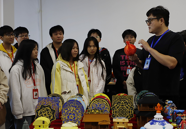 衡陽技師學(xué)院:一堂“走新”更“走心”的主題班會